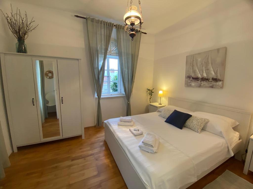Apartments Rafaela كورتْشولا المظهر الخارجي الصورة
